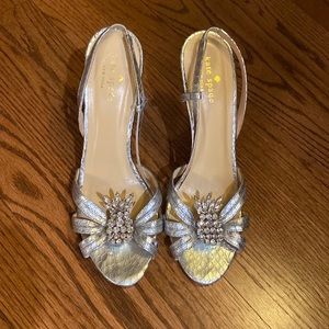 Kate Spade silver evening sandal. Size 8